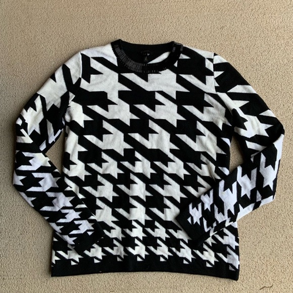 ESCADA Houndstooth Knit Pullover Women’s Sweater Size Medium - Picture 15 of 16